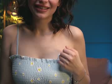webcam girl lillykittie capture image #1842738