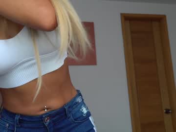webcam girl beyllove_d capture image #1417250