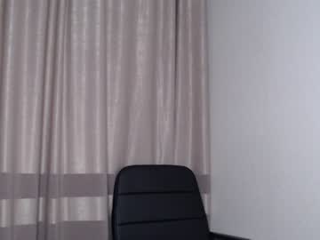 webcam girl shy_hott1e capture image #2918951