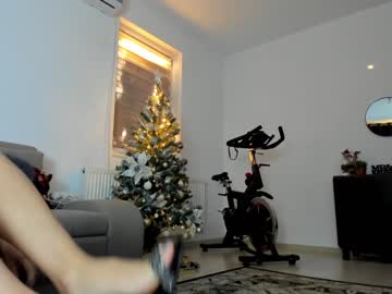 webcam girl 9harlotte99 capture image #4839754