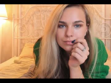 webcam girl nicolecatherine capture image #4162656