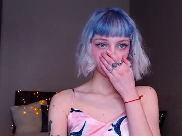 webcam girl lit1le_kitty_ capture image #1300228