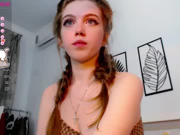 webcam girl small_blondee capture image #4492379