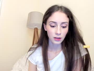 webcam girl snowww_white capture image #3771043