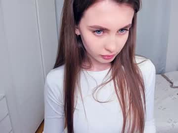 webcam girl your__moon capture image #5490222