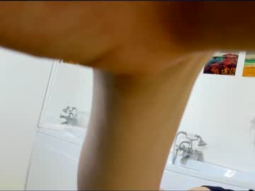 webcam girl carolineprise capture image #1404886