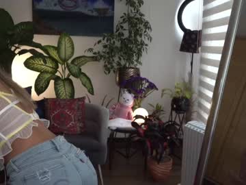 webcam girl beyllove_d capture image #2776345