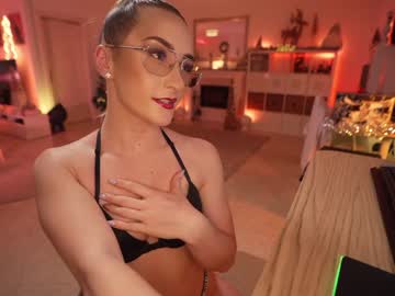 webcam girl hannahjames710 capture image #1114255