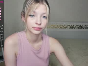 webcam girl _white_crystal capture image #3091312