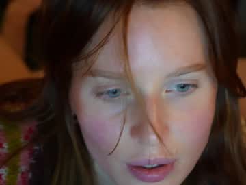 webcam girl ellaa91 capture image #4242411