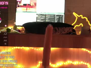 webcam girl crystalreves capture image #1936373