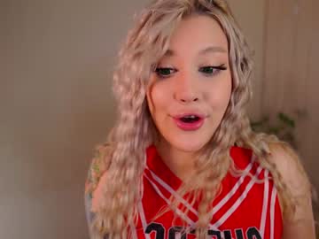 webcam girl vickyfuckingdoll capture image #3109409