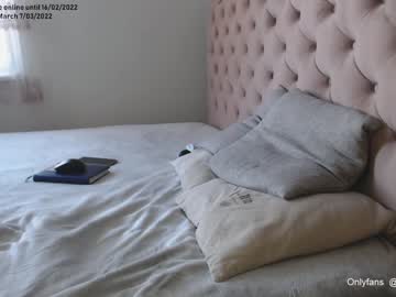 webcam girl cbhotblonde capture image #1682111