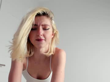 webcam girl yournaughtymiss capture image #2974608