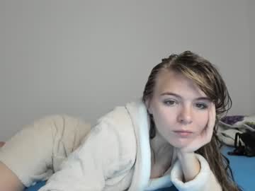 webcam girl inocent_hot_student18 capture image #5508609
