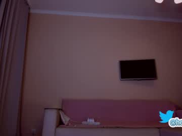 webcam girl hollyextra capture image #4088492