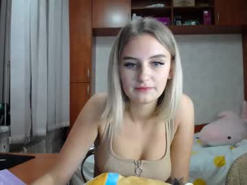 webcam girl melena_shy capture image #424107