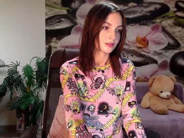 webcam girl jennycutey capture image #4208857