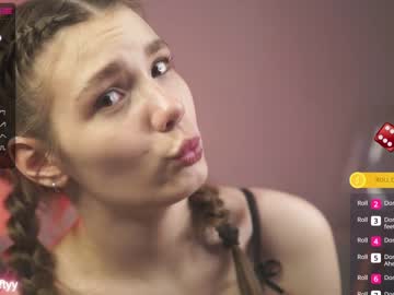 webcam girl hoolybunny capture image #4220788