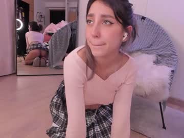 webcam girl maxine_8 capture image #3804680