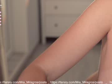 webcam girl mia_milagros capture image #3595090