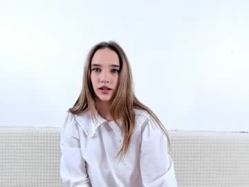 webcam girl milana_gross capture image #5468465