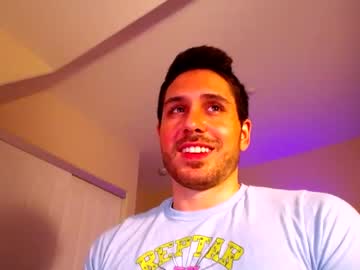 webcam man hung_dude_19 capture image #4036770