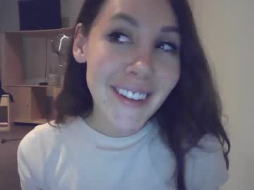 webcam girl kittyfrance capture image #4263858