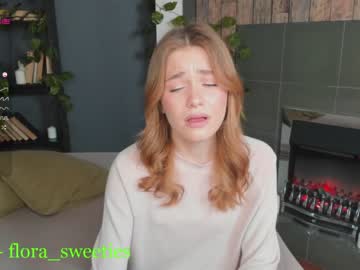 webcam girl thomashelena capture image #2073572