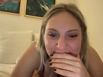 webcam girl maee23 capture image #5404100