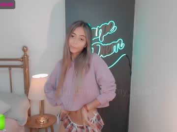webcam girl gummy_bear7 capture image #1370735