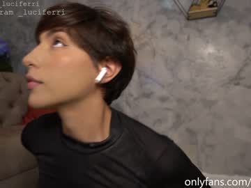 webcam girl lucia_ferri capture image #3424489