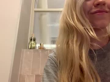 webcam girl irinablues capture image #5563164