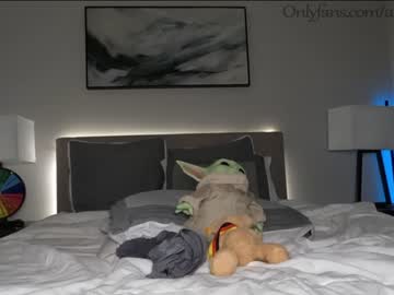 webcam couple ari_lovexo capture image #2551478