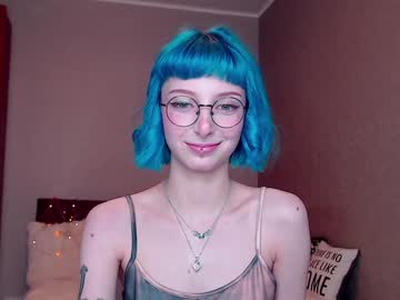 webcam girl lit1le_kitty_ capture image #1366581