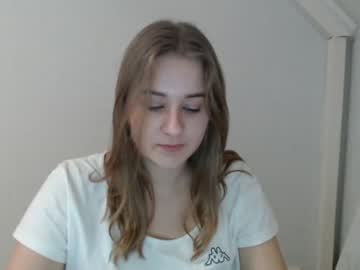 webcam girl ripe_cherry69 capture image #4778216