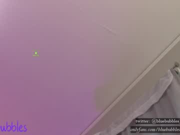 webcam girl blue_bubbles118 capture image #2722918