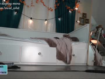 webcam girl vivid_whit capture image #4855435