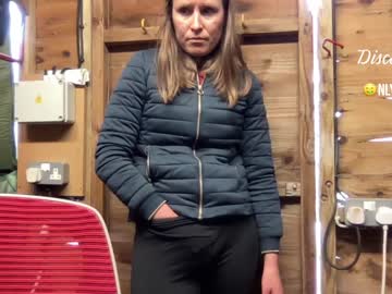webcam girl eatmypie69 capture image #2488719