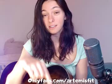 webcam girl artemisfit capture image #2206289