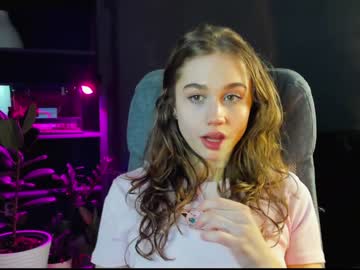 webcam girl mayabach capture image #4977333