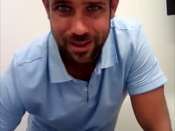 webcam man mrfox_13489120 capture image #5481997