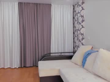 webcam girl lisaharveys capture image #4949780
