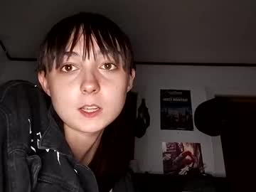 webcam girl nrdyemogrl capture image #5567214