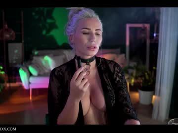 webcam girl provocatrixx capture image #4436408