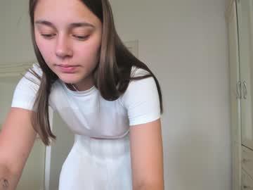 webcam girl eleonora_linn capture image #3638166