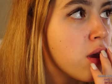 webcam girl a_mhere capture image #4529450