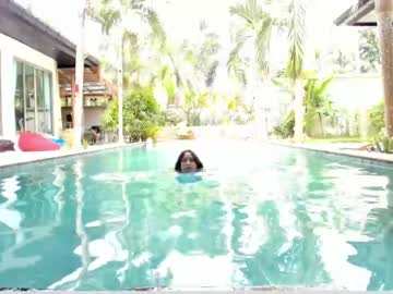 webcam girl aina_kun capture image #2437000
