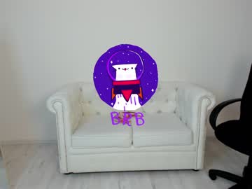 webcam girl oliviabr0wn capture image #4390623