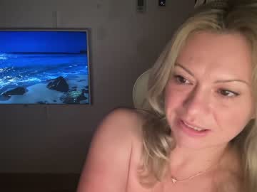 webcam girl kiradivine capture image #3679001